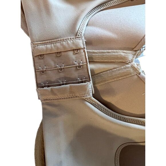 Bali 42D Nude Bra - Picture 2 of 5